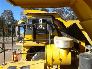 Heavy Earthmoving equipment, farm machinary Maintenance